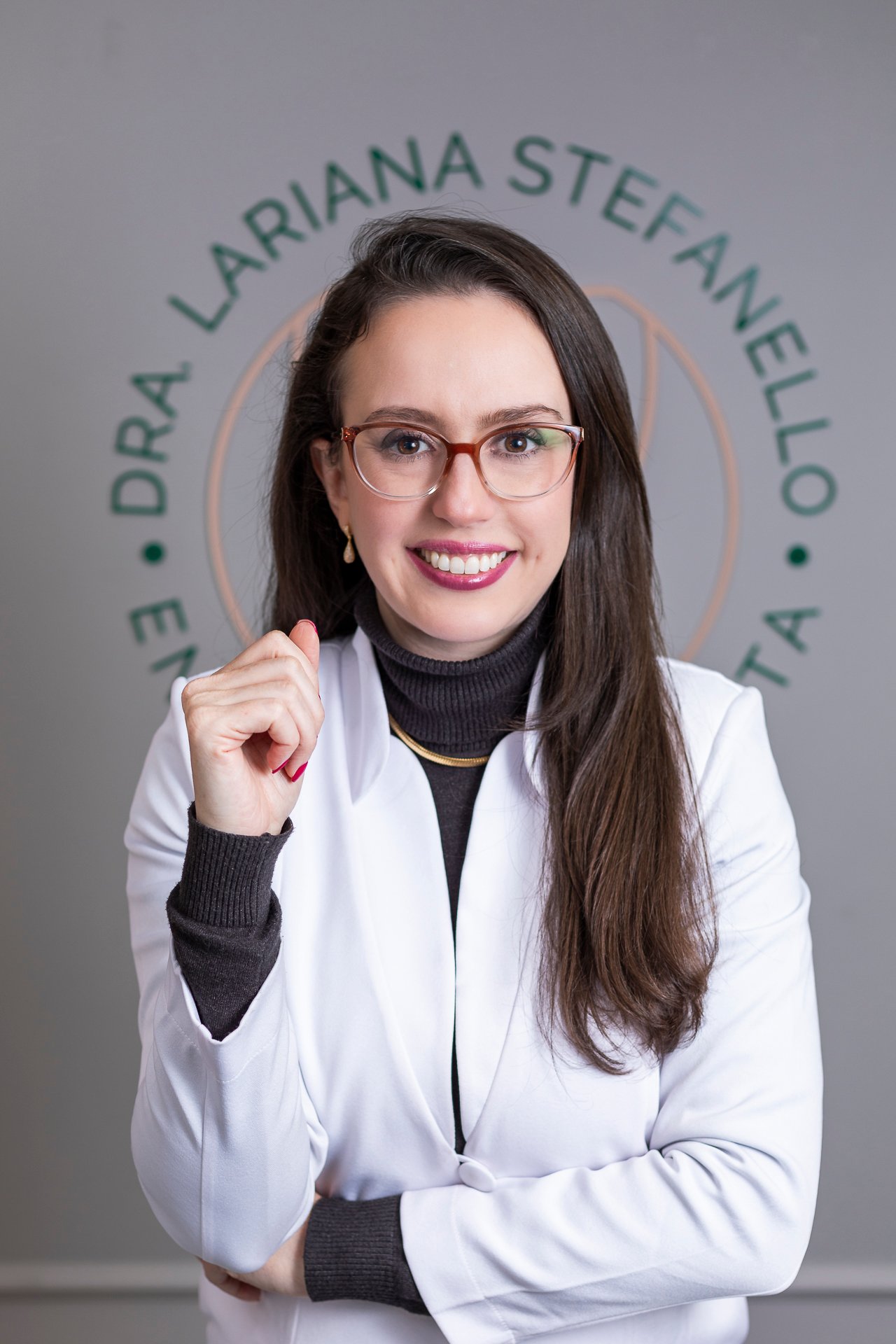 Perfil Profissional Dra. Lariana